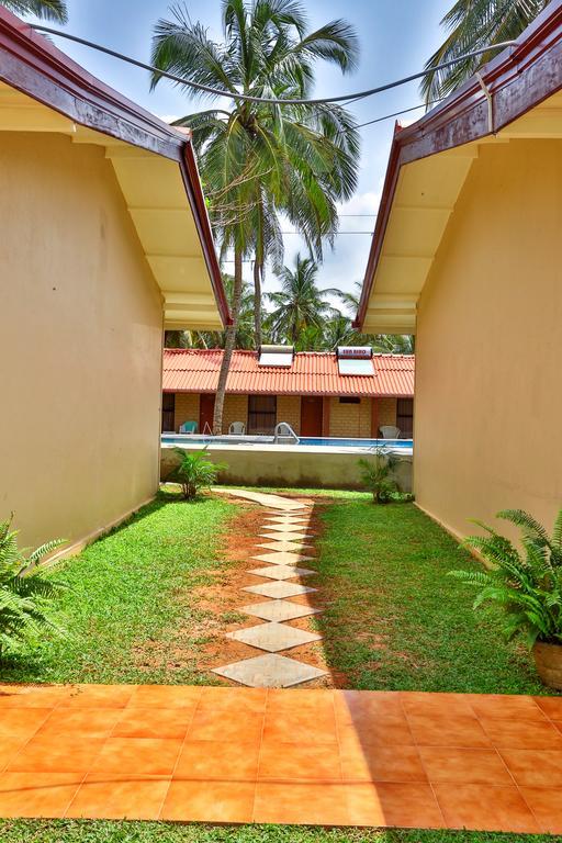 Amagi Beach - Secluded Slice Of Paradise Marawila Exterior foto